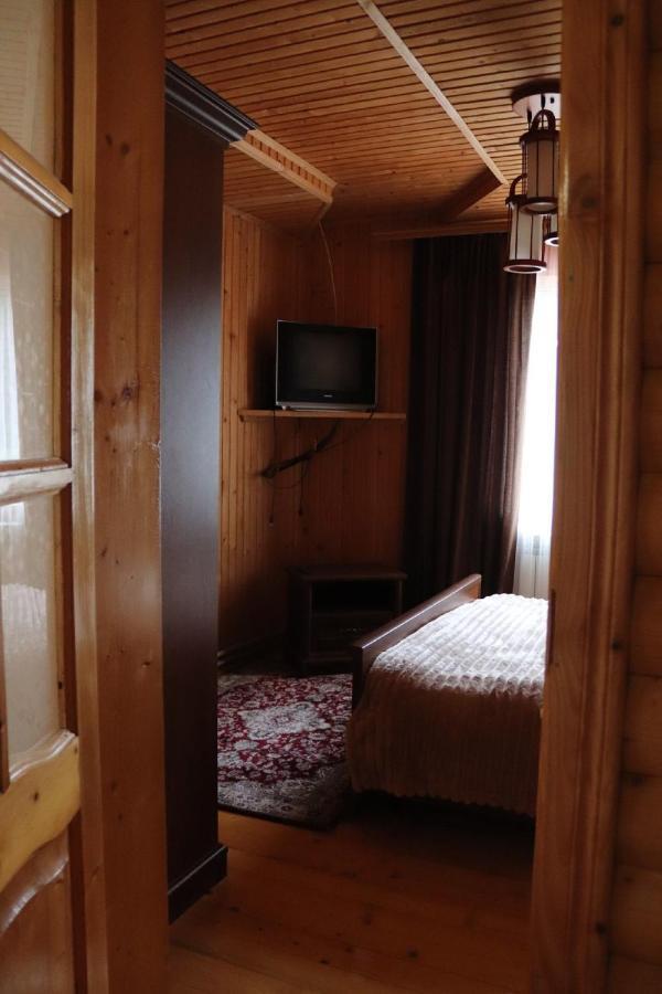 Садыба Полыцька Villa Goeta Buitenkant foto