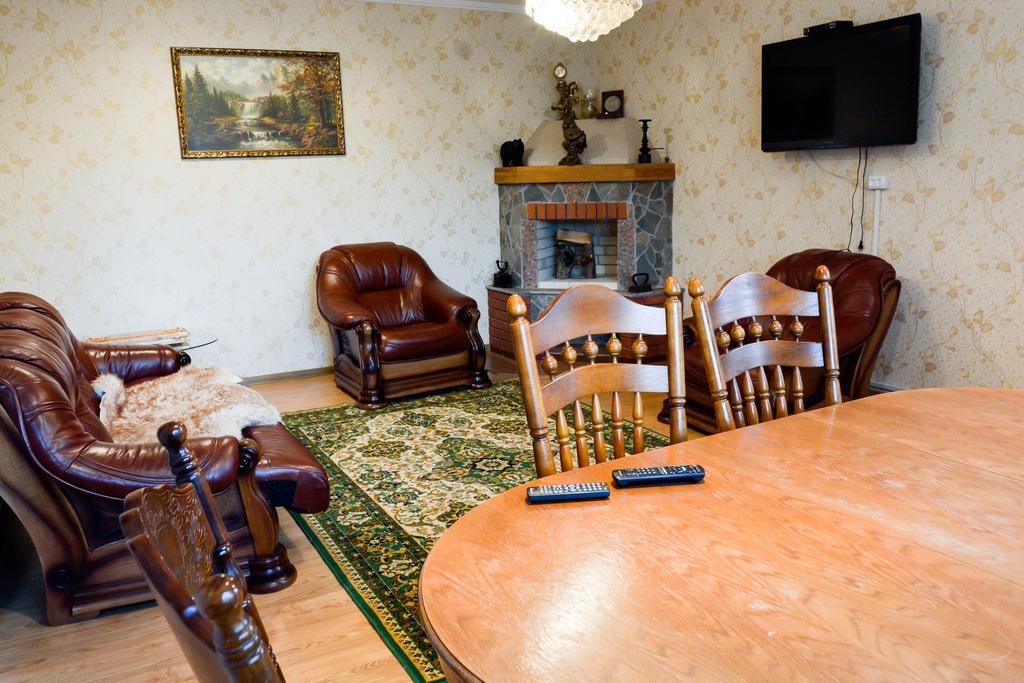Садыба Полыцька Villa Goeta Buitenkant foto